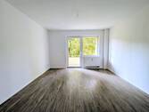 Wohn- und Schlafzimmer - Etagenwohnung mit 36,10 m² in Gera zur Miete