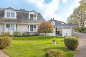 Außenansicht - 5 Zimmer Doppelhaushälfte in Norderstedt