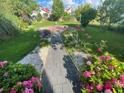 Garten - Einfamilienhaus mit viel Potenzial in Mörfelden zu verkaufen