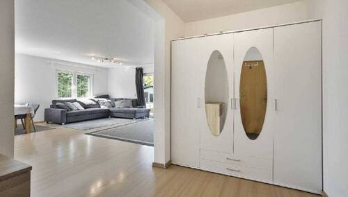 Diele/Wohnzimmer Erdgeschoss - 9 Zimmer Einfamilienhaus in Ratingen