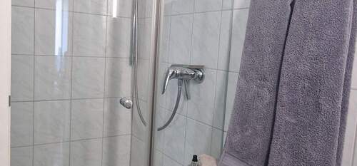 Bad mit Dusche, WC 20250912_151305.jpg - 