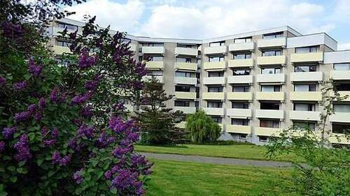 Außenansicht - Möbliertes Apartment mit Balkon