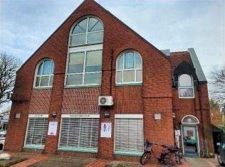 Südostansicht - Mehrfamilienhaus, Wohnhaus mit 75,00 m&sup2; in Norderstedt zum Kaufen