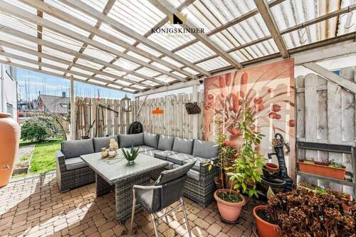Überdachte tolle Terrasse - 