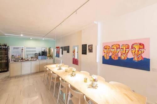 Blick zur Theke - 