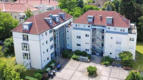 Luftbild - Helle Erdgeschosswohnung mit großzügiger Terrasse!