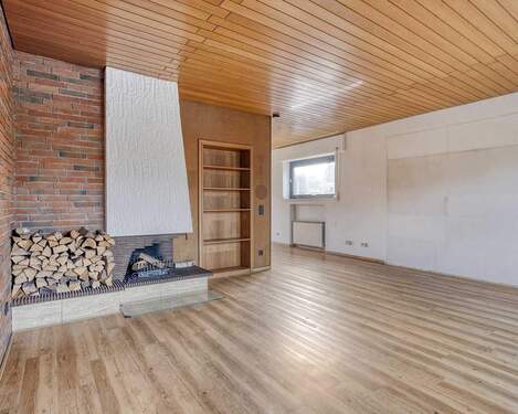 Wohnzimmer - 5 Zimmer Doppelhaushälfte in Ratingen