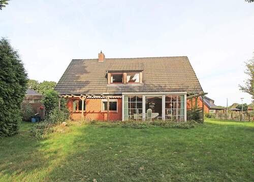 Rückansicht - 6 Zimmer Einfamilienhaus in Wahlstedt