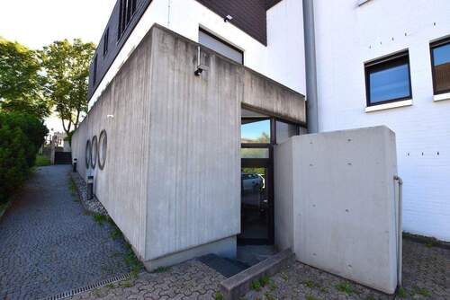 Hintereingang.JPG - Büro mit 320,00 m&sup2; in Hemer zur Miete