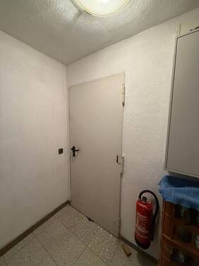 Vorraum zu Garage - 