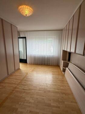 Schlafzimmer EG - 