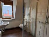 Badezimmer mit ebenerdiger Dusche - 