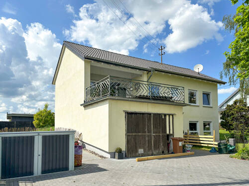 Straßenansicht - 6 Zimmer Einfamilienhaus in Birken-Honigsessen