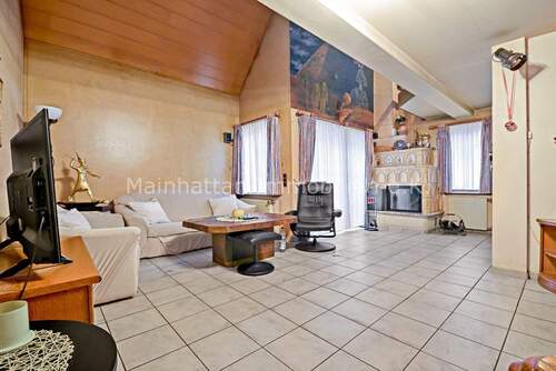 Wohnen - Haus 1 - 7 Zimmer Einfamilienhaus zum Kaufen in Bad Homburg vor der Höhe