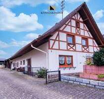 Charmantes Zweifamilienhaus mit großzügigem Grundstück - Durbach / Ebersweier