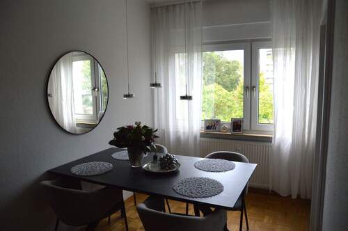 Esszimmer 2 - 2 Zimmer Etagenwohnung zum Kaufen in Pforzheim