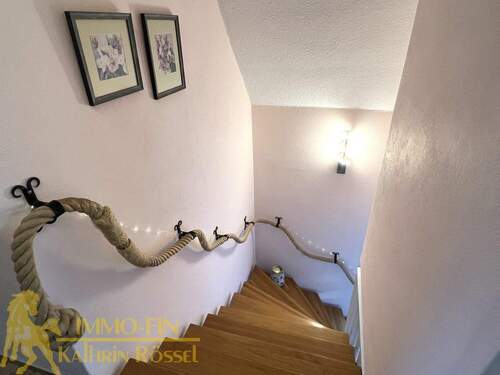 Geschosstreppe in das OG - 