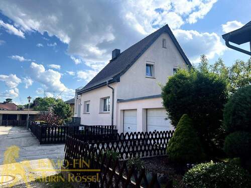 2 Garagen (NO) - 6 Zimmer Einfamilienhaus zum Kaufen in Weißwasser