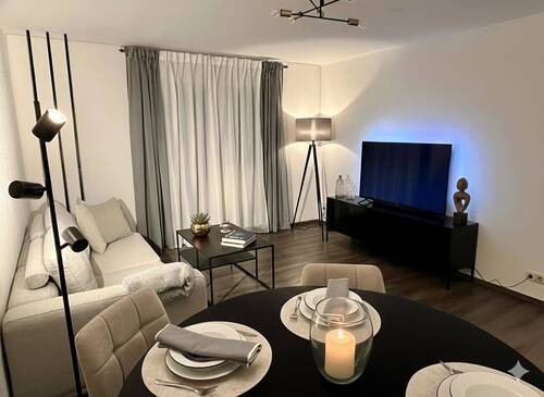 Bild 1 - Einziehen & Wohlfühlen - Vollmöblierte Wohnung in Stuttgart-Ost
