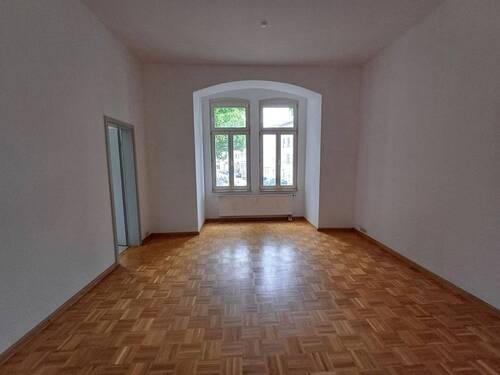 Wohnzimmer - Eine Wohnung zum Verlieben - 1. OG mitte