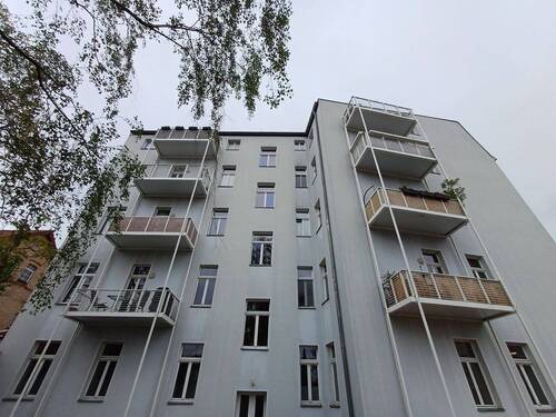 Hausansicht (Innenhof) - Etagenwohnung mit 58,30 m&sup2; in Halle (Saale) zur Miete