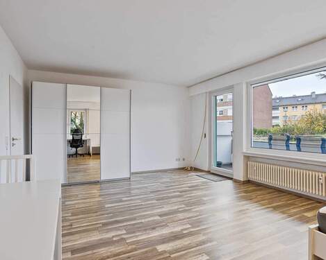 Wohn-/Schlafzimmer - 1 Zimmer Etagenwohnung in Düsseldorf