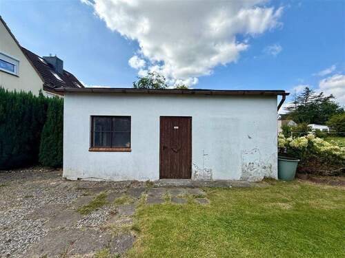 Nebengebäude außen - 