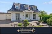 Hausansicht - Exklusive Immobilie mit Wintergarten, Sauna & Pavillon