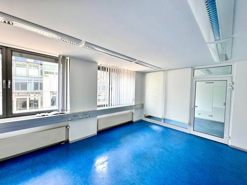 Büroraum 1.OG. - 1 Zimmer Büro zur Miete in Kaiserslautern