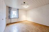 Schlafzimmer EG - 