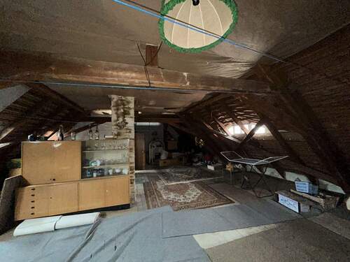 Wohnhaus Dachboden - 