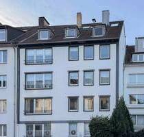 Helle 3-Zimmer-Wohnung in begehrter Lage direkt in der Nähe des Aachener Weihers - Köln Lindenthal