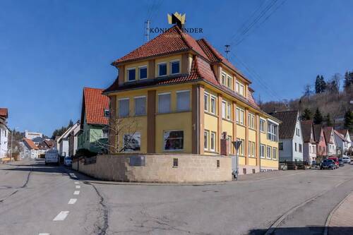 Straßenseite - Stilvolle gemischt genutzte Immobilie in Albstadt - Charme trifft das Moderne