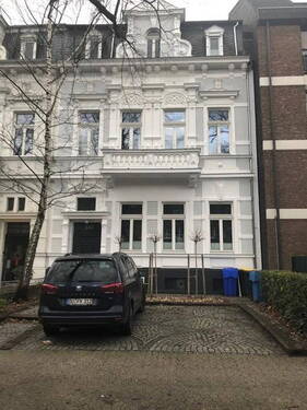 Strassenansicht Uerdinger Str. - Mehrgenerationenhaus oder Wohnen und Arbeiten in Krefeld-Bockum im Stil der Neorenaissance