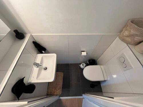 WC - 