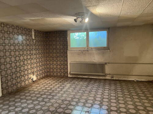 Geräumiges Kellerzimmer - 