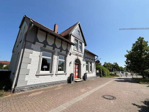 Ansicht - Mehrfamilienhaus, Wohnhaus zum Kaufen in Celle