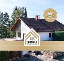 Großzügig & idyllisch Wohnen mit Fernblick: Bevorzugte Lage, Terrasse, Balkon, Garage, bezugsfrei! - Villingen-Schwenningen Weigheim