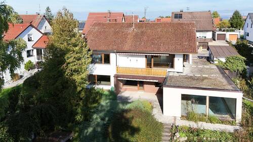 Gartenansicht - Einfamilienhaus mit 216,90 m&sup2; in Villingen-Schwenningen zum Kaufen