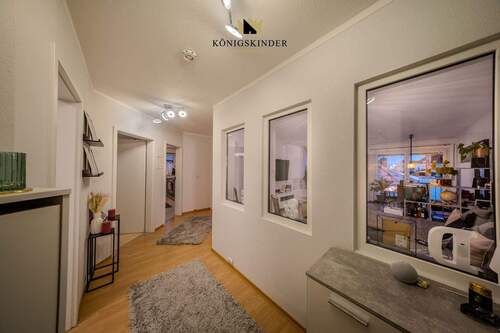 Flur - Etagenwohnung mit 84,00 m&sup2; in Lauingen an der Donau zum Kaufen