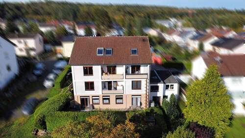 Außenansicht - Etagenwohnung mit 71,00 m&sup2; in Ispringen zum Kaufen