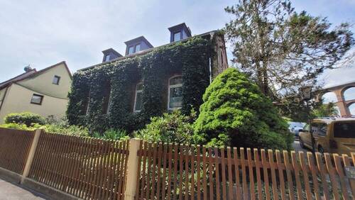 Außenansicht - 5 Zimmer Mehrfamilienhaus, Wohnhaus zum Kaufen in Netzschkau