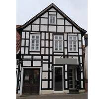 Innenstadtlage! Büro-Verkaufs- oder Lagerräume: wir vermieten ein kleines Ladenlokal am Museumsplatz - Bünde