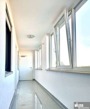 Zugang - 3 Zimmer Etagenwohnung in Giebelstadt