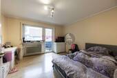 Schlafzimmer 3 OG mit Balkonzugang - 