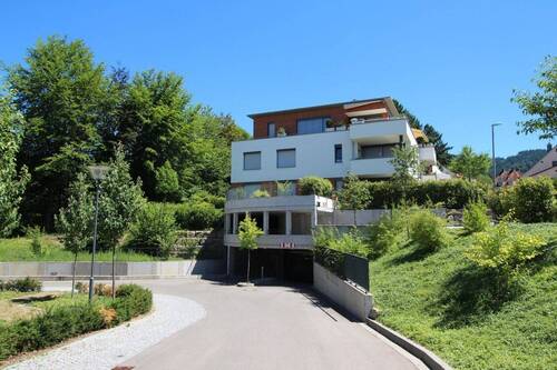 Zufahrt zur Tiefgarage - 