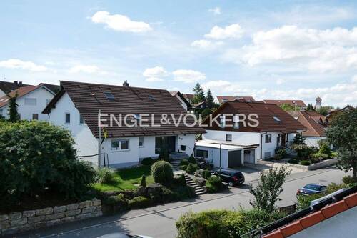 Ausblick vom OG - Reihenendhaus mit 110,00 m² in Nehren zum Kaufen