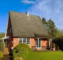 -PROVISIONSFREI- Einfamilienhaus nahe Boberger-Dünen, direkt an der Bille. Ein Angebot von IVD HAUSVERWALTUNG GERD VON DER HEIDE Immobilien Gm - Hamburg Bergedorf / Billwerder