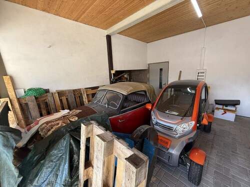 Garage - 