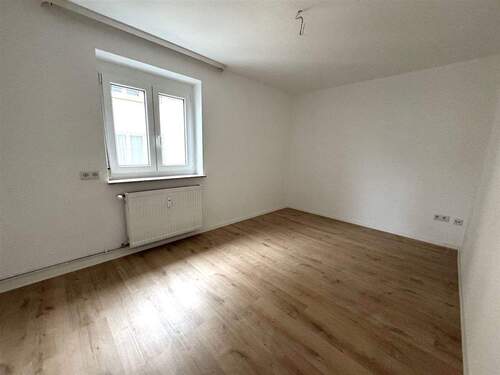 3 - 3 Zimmer Etagenwohnung in Waldshut-Tiengen
